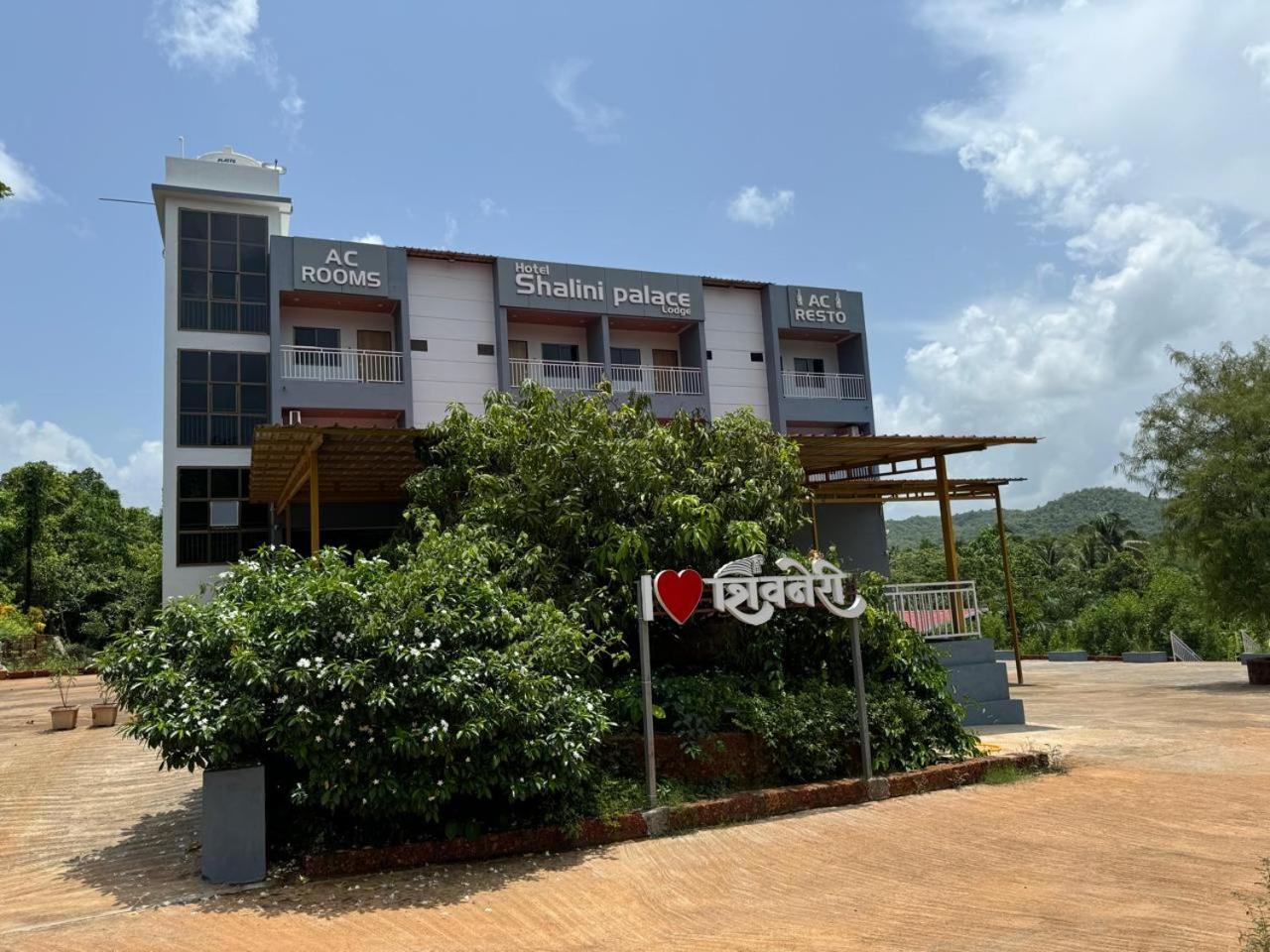 Hotel Shalini Palace Ratnagiri Luaran gambar